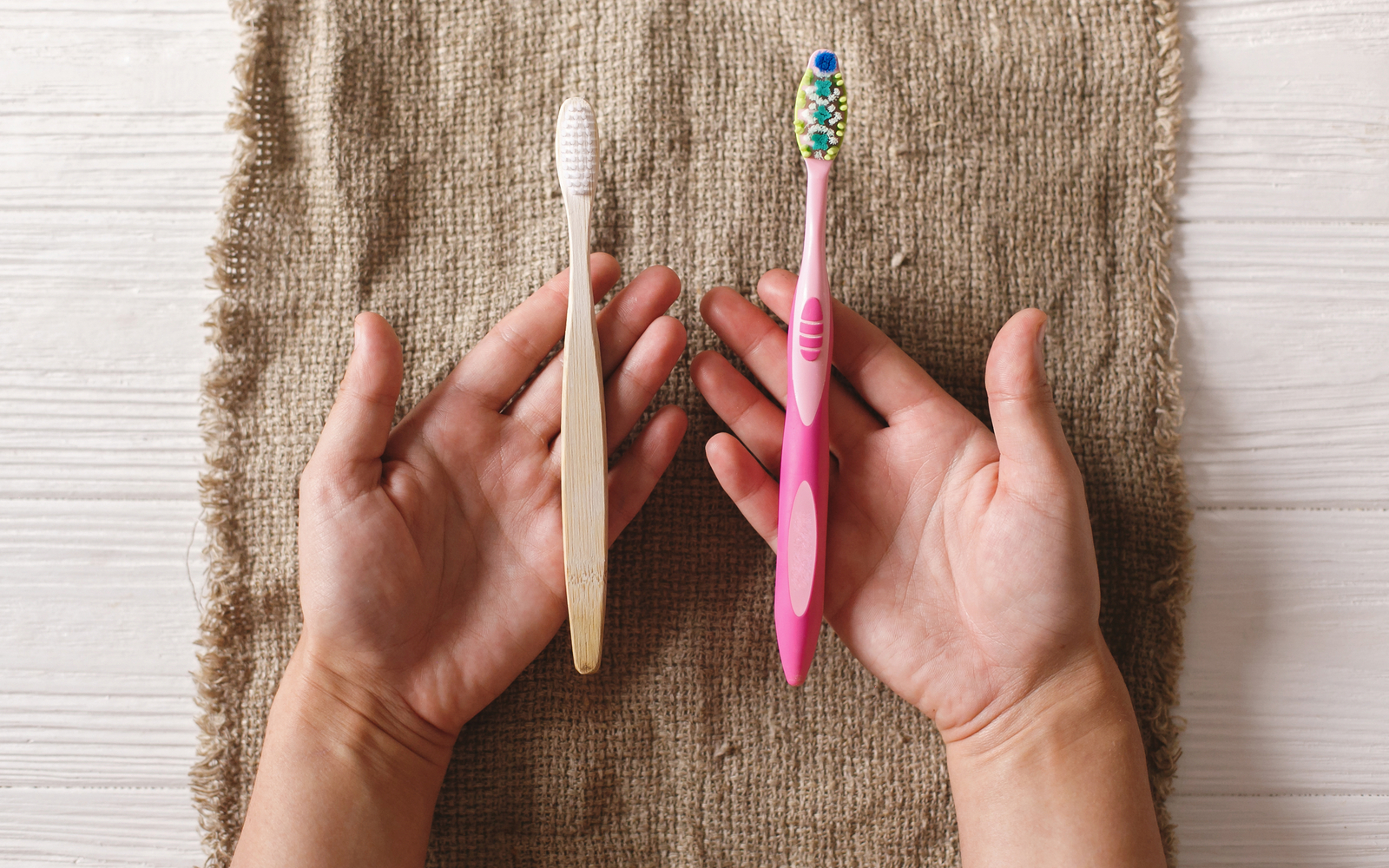 Plastic vs Wooden Toothbrush