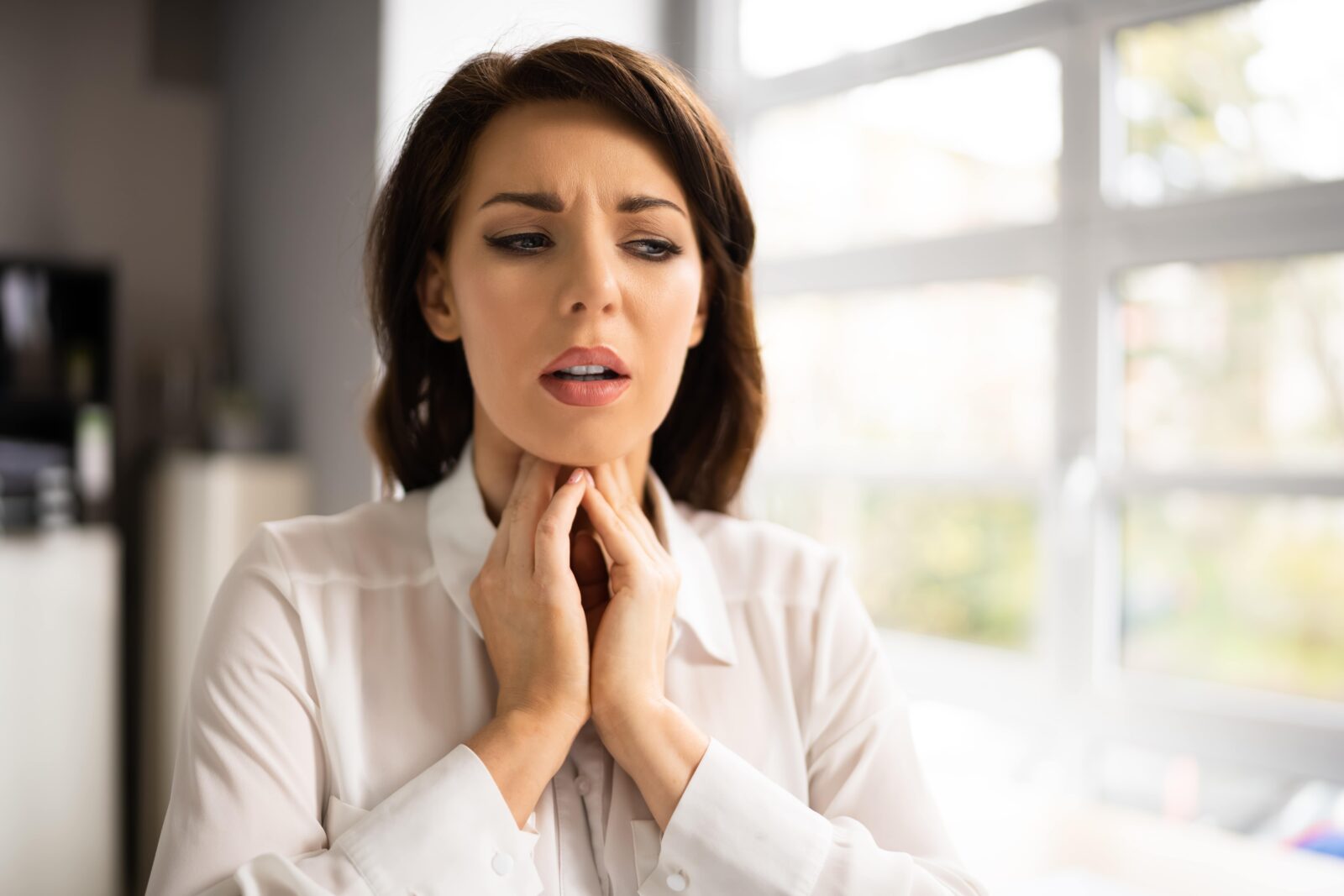 Neck And Throat Pain From Laryngitis Disease