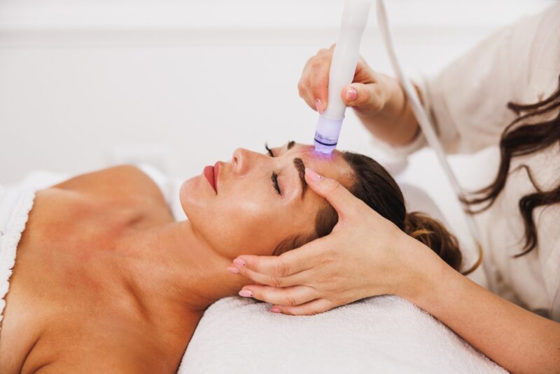 The Hydrafacial: A Refreshing, Glowing Treatment