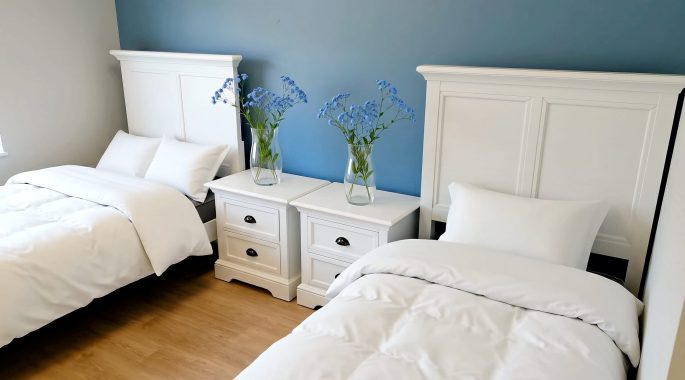 Bedrooms (1)
