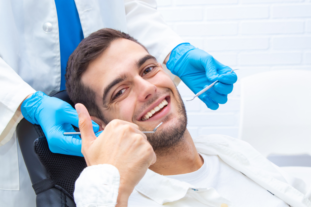 The role of patient reviews and testimonials in dental care