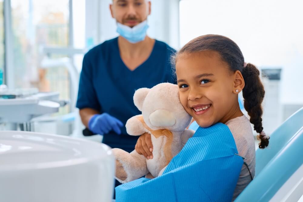 child at the dentist