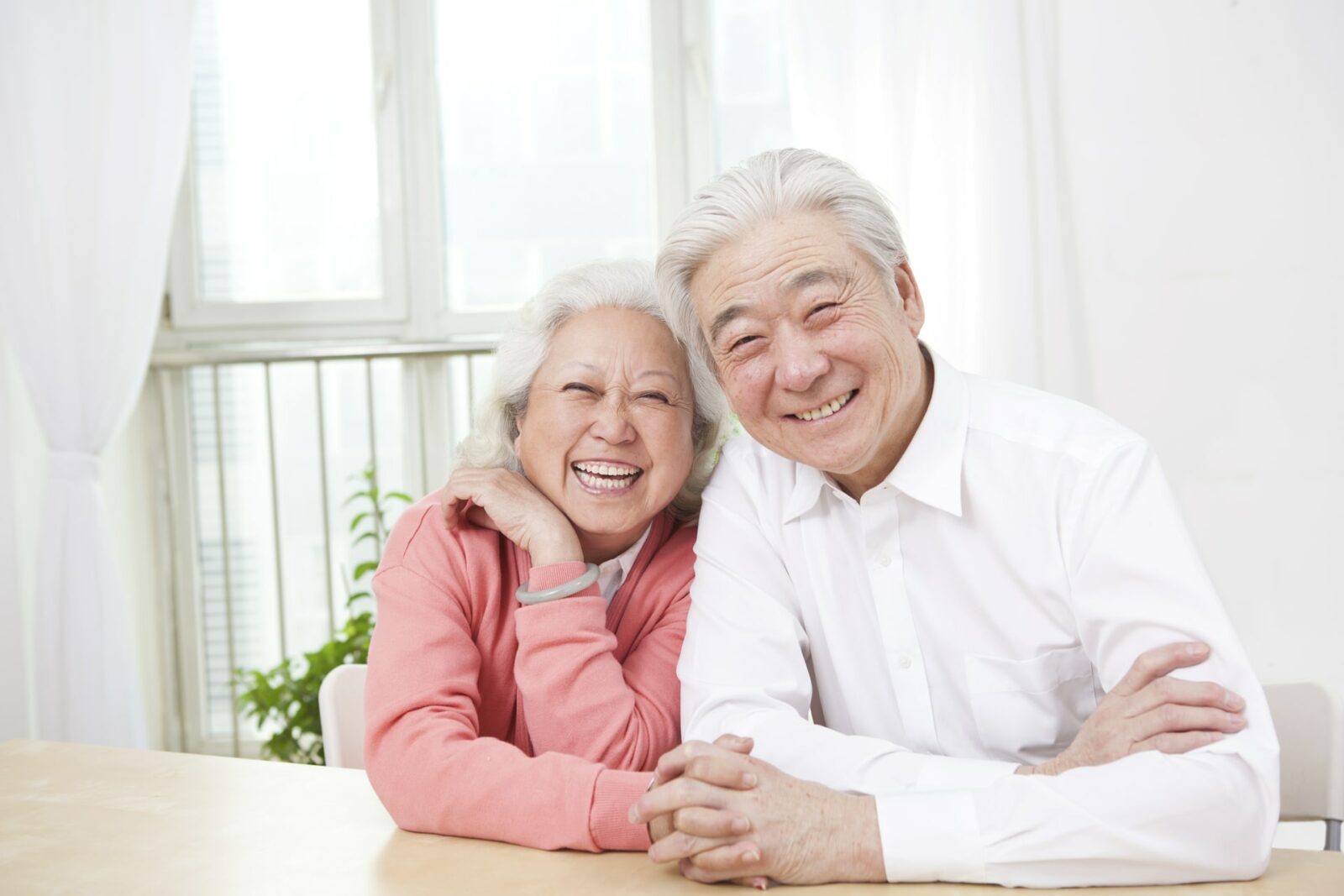 senior couple smiling