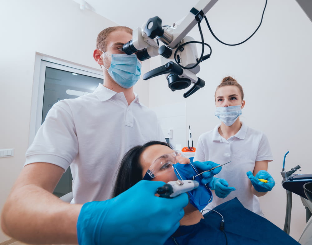 Obturation of root canals during endodontic treatment. Modern technology