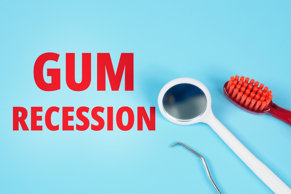 "Gum recession" inscription title on simple dental background